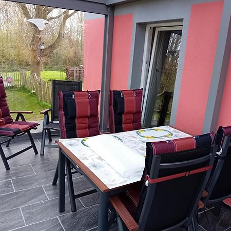 Urlaubsoase Ostsee Hohen Schoenberg Esterno foto